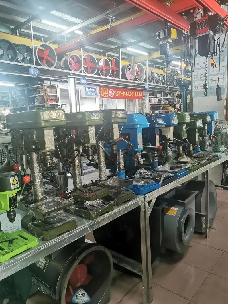 東莞英發(fā)五金,批發(fā)零售各種起重工具,電動(dòng)葫蘆,手拉葫蘆, 臺(tái)